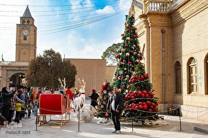 In Pictures: Christian Neighborhood in Isfahan Prepares for New Year Celebrations