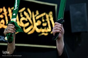 Iraqis' Special Muharram Mourning Procession in Qom
