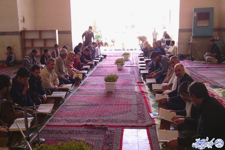 سبقت مساجد روستایی از شهری در برگزاری اعتکاف دیار سربداران