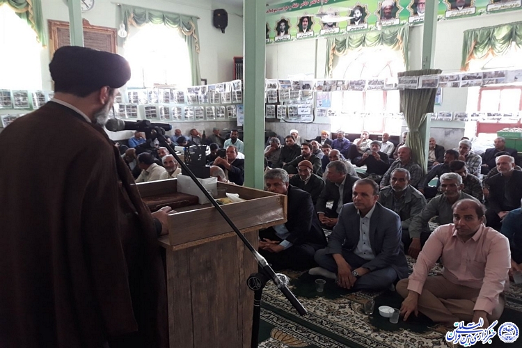 اختلاف نظر در مباحث فرهنگی برای ارکان جامعه سم است