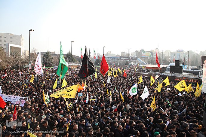 پیکر سردار سلیمانی وارد مشهد شد