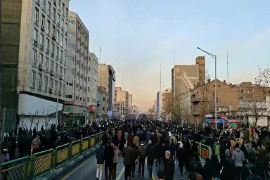 تایم لپس/ بدرقه بی‌نظیر مردم