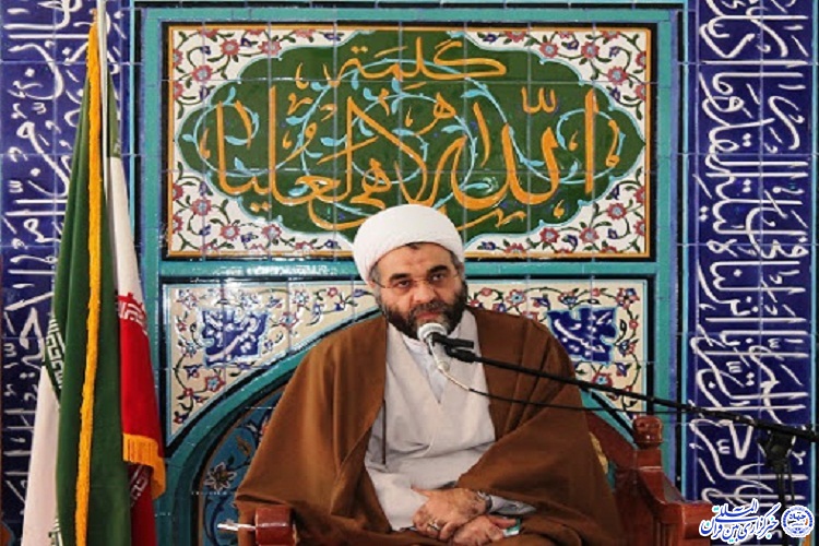 پوششی//مهمترین خطر نظام خارج شدن مساجد از کارکرد اصلی&lrm;شان است.