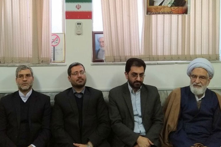 منکرات به&zwnj;صورت ریشه&zwnj;ای در همه بخش&zwnj;ها شناسایی شوند