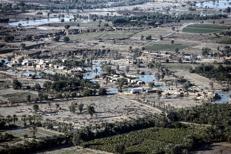 اقدامات ستاد بازسازی  عتبات عالیات خراسان رضوی در مناطق سیل‌زده سیستان و بلوچستان