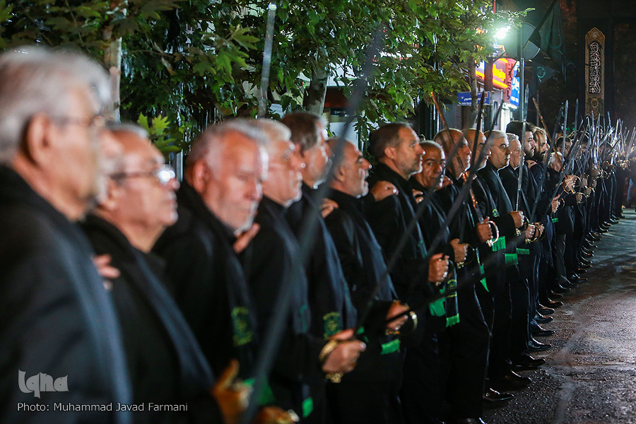 هیئت&zwnj;های مذهبی از مدیریت&zwnj;های سنتی فاصله بگیرند