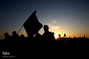 قدم قدم تا حسین(ع)