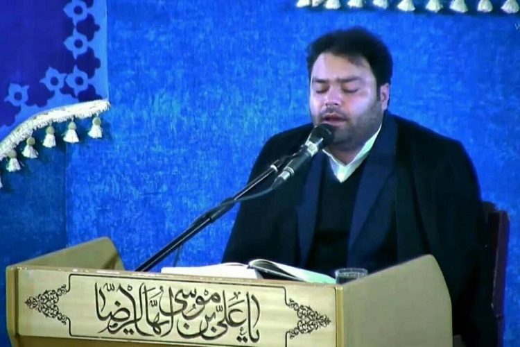 تلاوت&zwnj; سید روح&zwnj;الله طوسی از سوره&zwnj; &laquo;مائده&raquo;