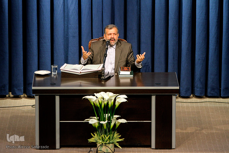 حب دنیا؛ عامل تخریب پیوند&zwnj;های اجتماعی