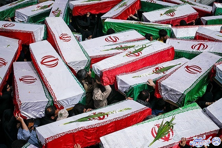 پوششی/ برگزار کنگره شهدا، یکی از راه&zwnj;های انتقال فرهنگ دفاع مقدس به نسل بعد است