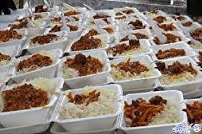 توزیع نذورات همزمان با عید غدیر بین نیازمندان تایبادی