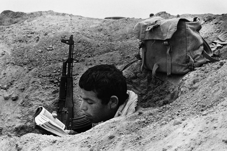 خاطراتی از انس رزمندگان با قرآن&zwnj;&zwnj;های جیبی