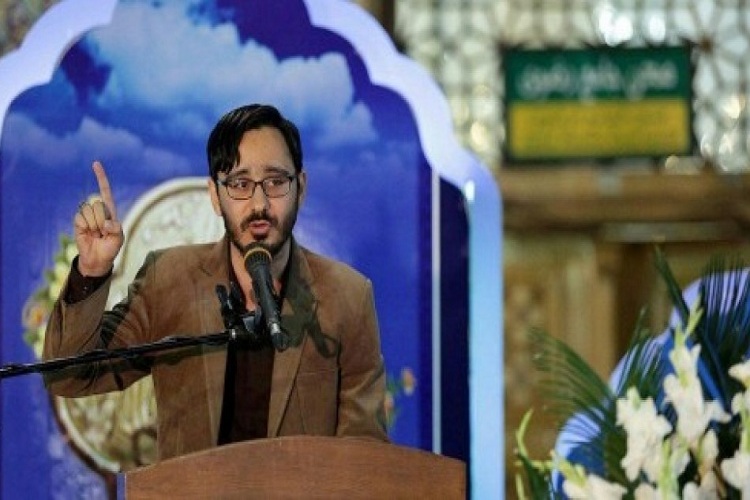 لزوم شناخت ادبیات جهان برای دفاع از ساحت مقدس پیامبر (ص)