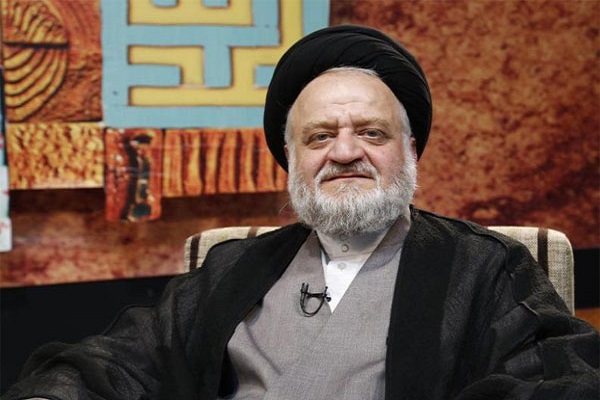 ایجاد انحراف در تفسیر مشهور از امّی بودن پیامبر