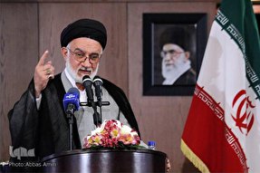 آیت‌الله‌ صافی‌ گلپایگانی همواره یاری‌رسان امامین انقلاب بود