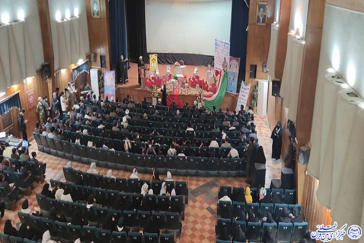 یادواره شهدای دانش&zwnj;آموز در کاشمر برگزار شد