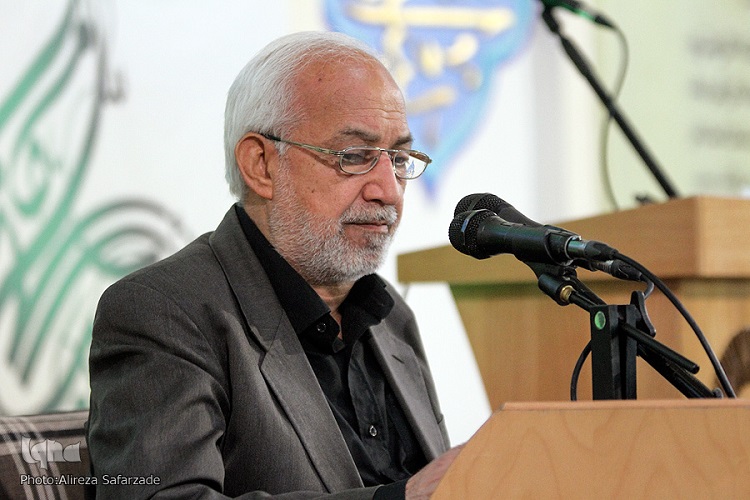 تلاوت سیدمرتضی سادات فاطمی از سوره &laquo;احزاب&raquo;