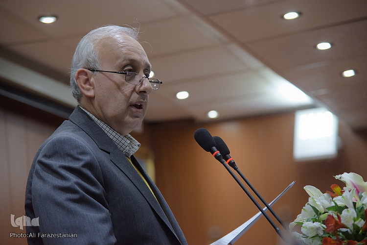 نگاهی به &laquo;مختارنامه&raquo;