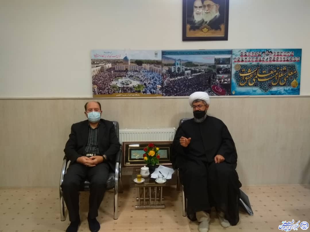 تبیین و ترویج اقتصاد مقاومتی با رویکرد حمایت از سرمایه&zwnj;گذاری