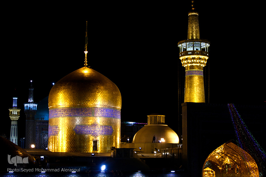 میزبانی آستان قدس رضوی از زائران دهه آخر صفر/ اسکان شبانه 100 هزار زائر در حرم مطهر رضوی