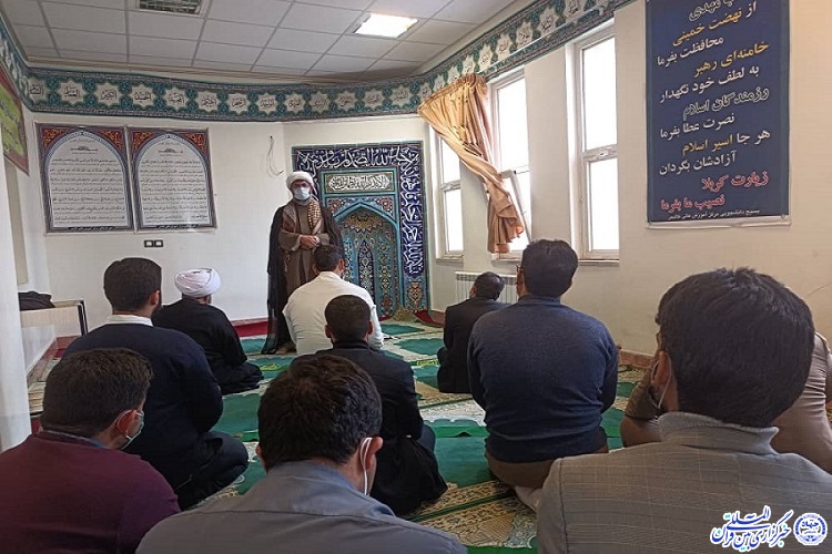 حجت&zwnj;الاسلام والمسلمین جواد طاهری، امام جمعه کاشمر