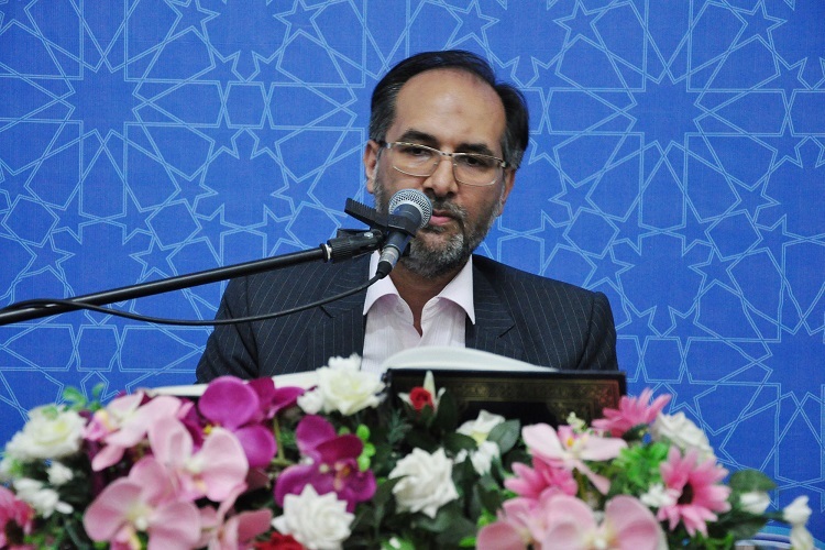 تلاوت&zwnj; ابوالفضل چمنی از سوره&zwnj; &laquo;زخرف&raquo;