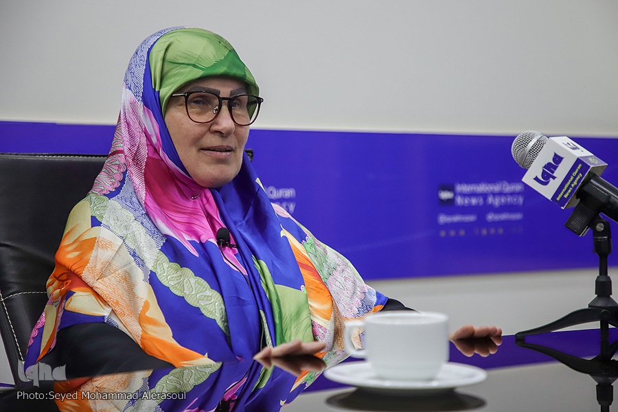 سمیرا خادم بانوی تازه مسلمان شده دانمارکی سمیرا خادم بانوی تازه مسلمان شده دانمارکی