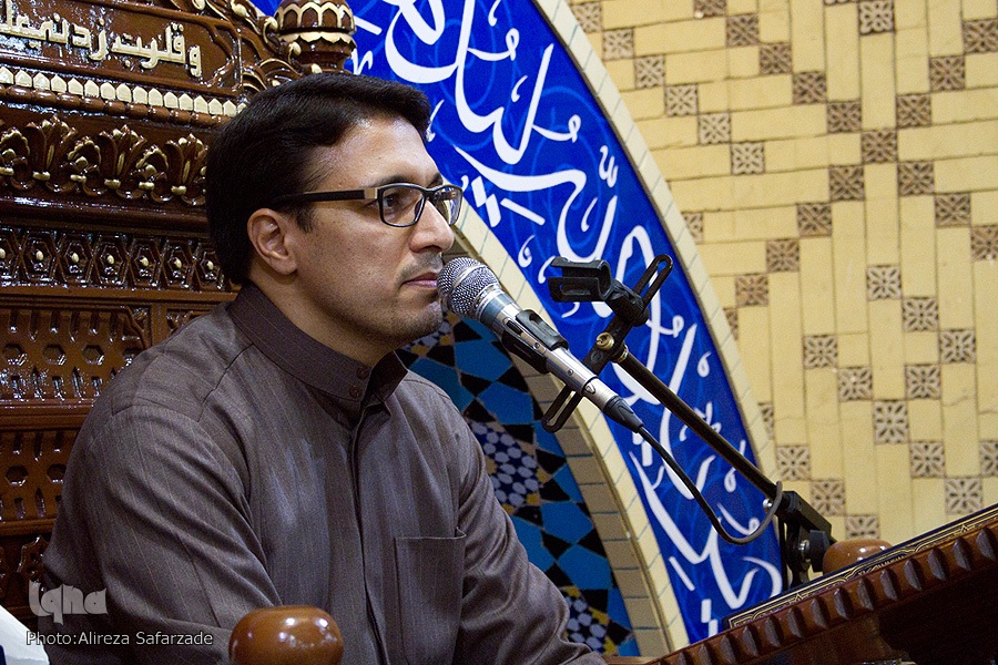 تلاوت حمید شاکرنژاد از سوره «ق»