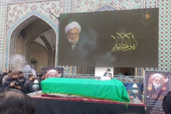 تشیع پیکر آیت‌الله امامی کاشانی