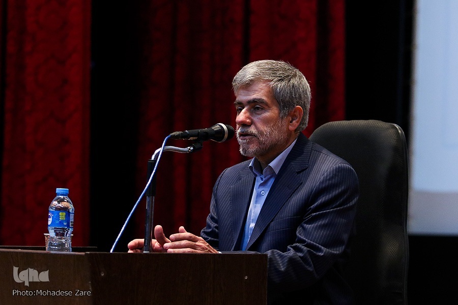 فریدون عباسی