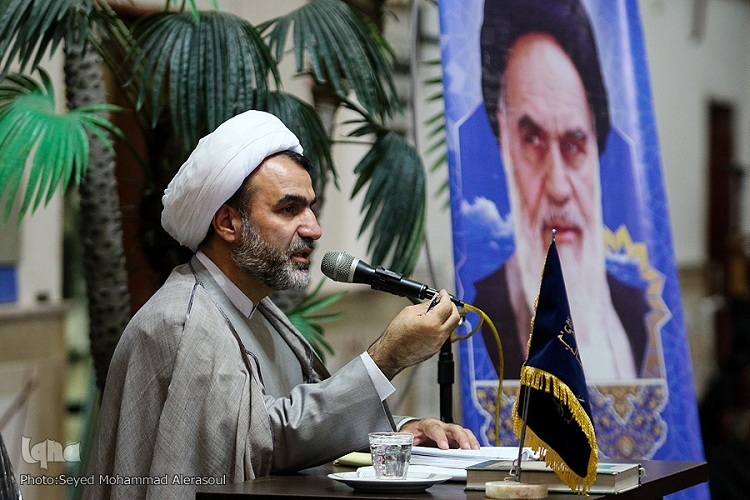 حجت‌الاسلام والمسلمین محمدرضا صالح، رئیس نمایندگی المصطفی در خراسان