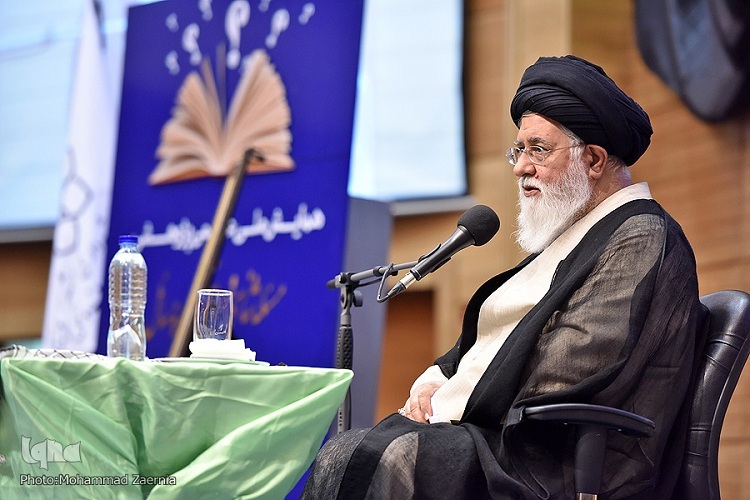 آیت الله علم الهدی امام جمعه مشهد