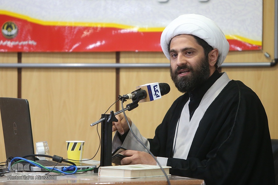 دوری از سنت‌های الهی نتیجه دنیاطلبی و ناامیدی است + فیلم