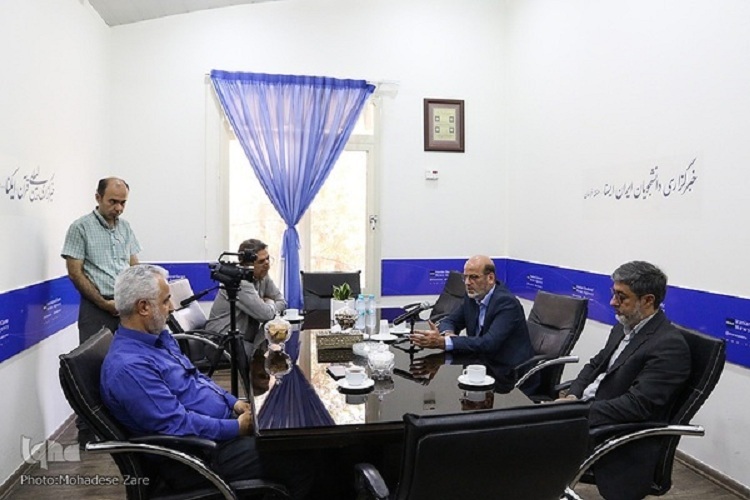 حسن مسلمی نائینی، رئیس جهاددانشگاهی در تحریریه ایکنا حسن مسلمی نائینی، رئیس جهاددانشگاهی در تحریریه ایکنا