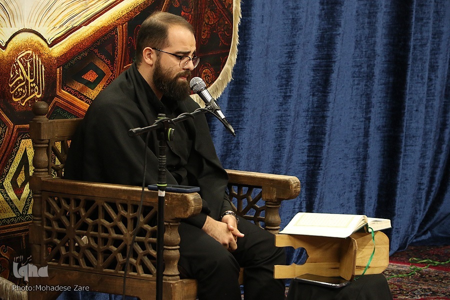 صوت | تلاوت‌ علیرضا بیژنی از سوره‌‌ «احزاب»