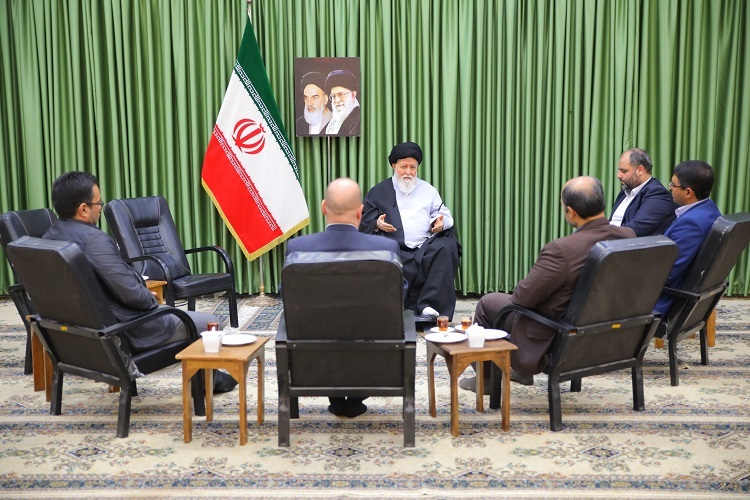 آیت الله علم الهدی امام جمعه مشهد