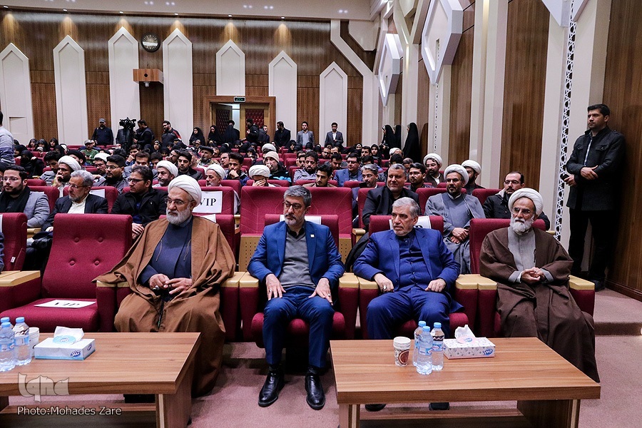 علم عالم آل محمد (ص)، علم زاینده است