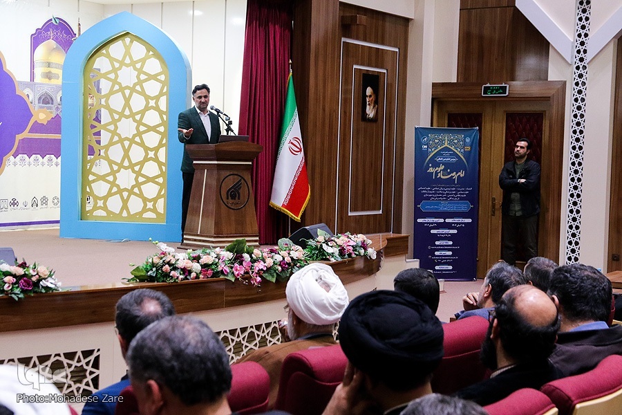 حضور 80 مجموعه علمی در کنگره بینالمللی امام رضا(ع) و علوم روز حضور 80 مجموعه علمی در کنگره بینالمللی امام رضا(ع) و علوم روز