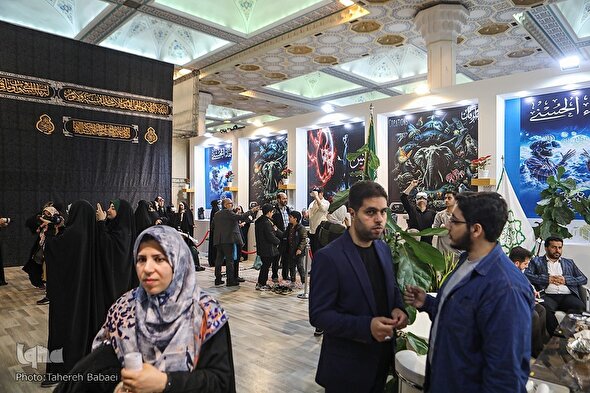 فیلم | نگاهی به غرفه شورای عالی قرآن در نمایشگاه بین‌المللی قرآن