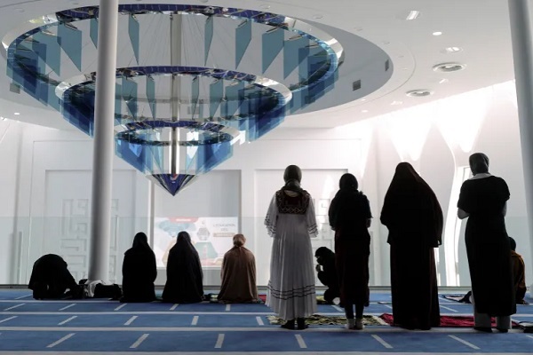 مانع‌تراشی دولتی برای توسعه مسجدی در حومه پاریس