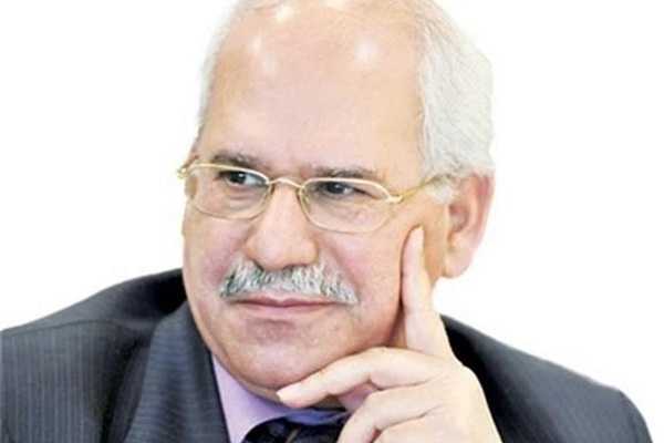 چرا اصل ۴۴ قانون‌ اساسی درست اجرا نشده است