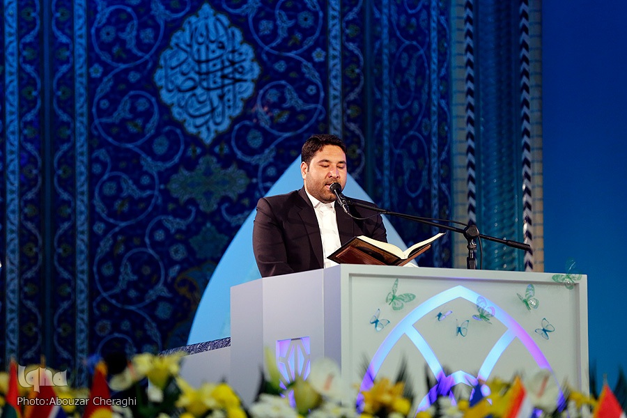 صوت | تلاوت مختار دهقان از سوره‌‌های «نحل» و «فاتحه»