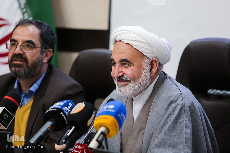 حجت الاسلام والمسلمین علی عسکری، معاون فرهنگی، اجتماعی و زیارت استانداری خراسان رضوی