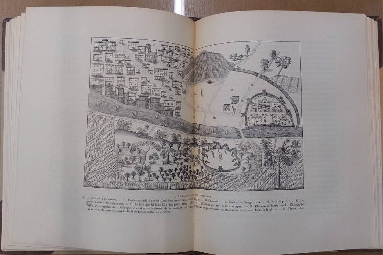 کتاب فرانسوی چاپ سربی «سفر به ایران»