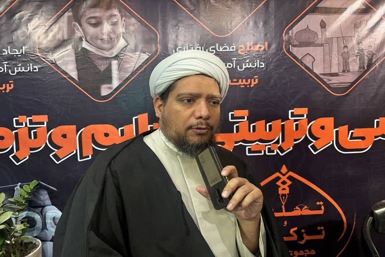 حجتالاسلام مهدی علومینژاد، مؤسس و مدیر مدرسه مبتنی با آموزههای دینی حجتالاسلام مهدی علومینژاد، مؤسس و مدیر مدرسه مبتنی با آموزههای دینی