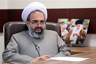 حق همانند آب و باطل چون کف روی آب است