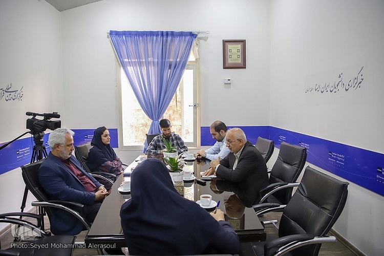 حسن موحدیان، رئیس شورای اسلامی شهر مشهد در تحریریه ایکنا