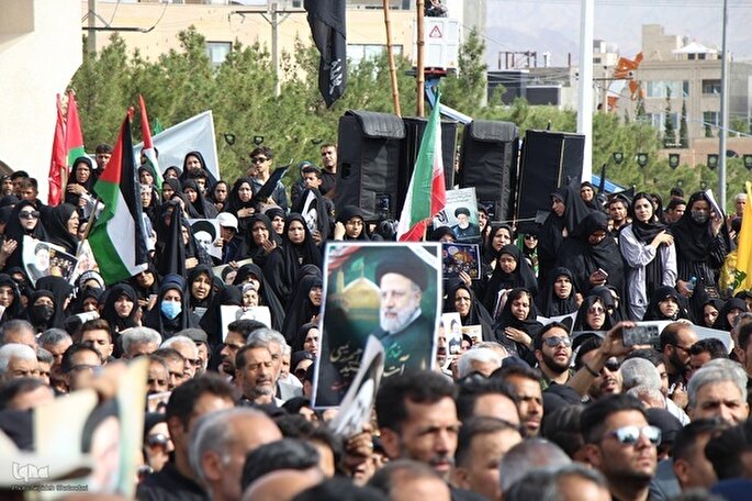 وداع با خادمان ملت فراموش نشدنی است

 