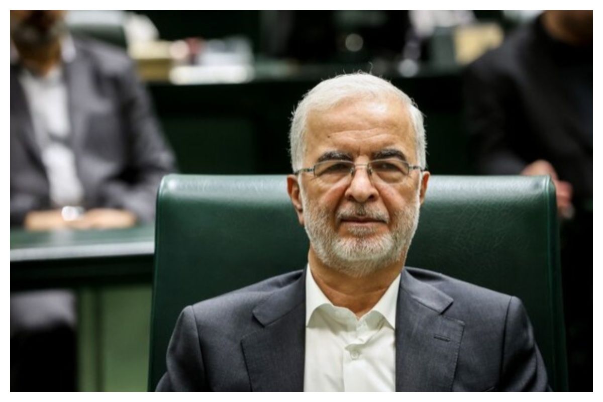 اسکندر مومنی وزیر کشور