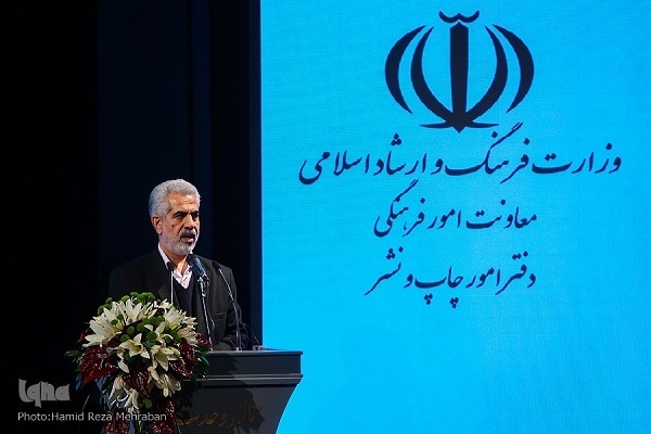 علی اکبر ابراهیمی، مدیر کل چاپ و نشر وزارت فرهنگ و ارشاد اسلامی